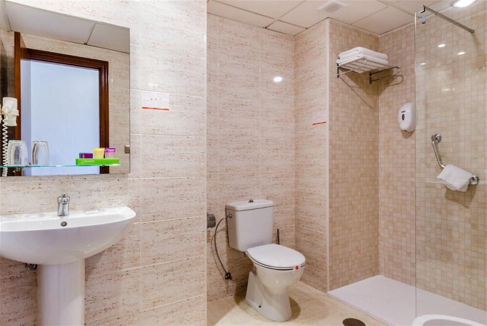 Foto del baño de Hotel Gran Playa