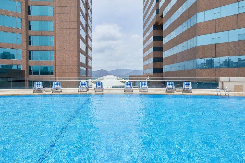 Foto de los servicios de Hotel Four Points by Sheraton Shenzhen