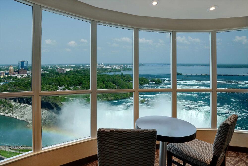Foto del entorno de Hotel Embassy Suites by Hilton Niagara Falls Fallsview