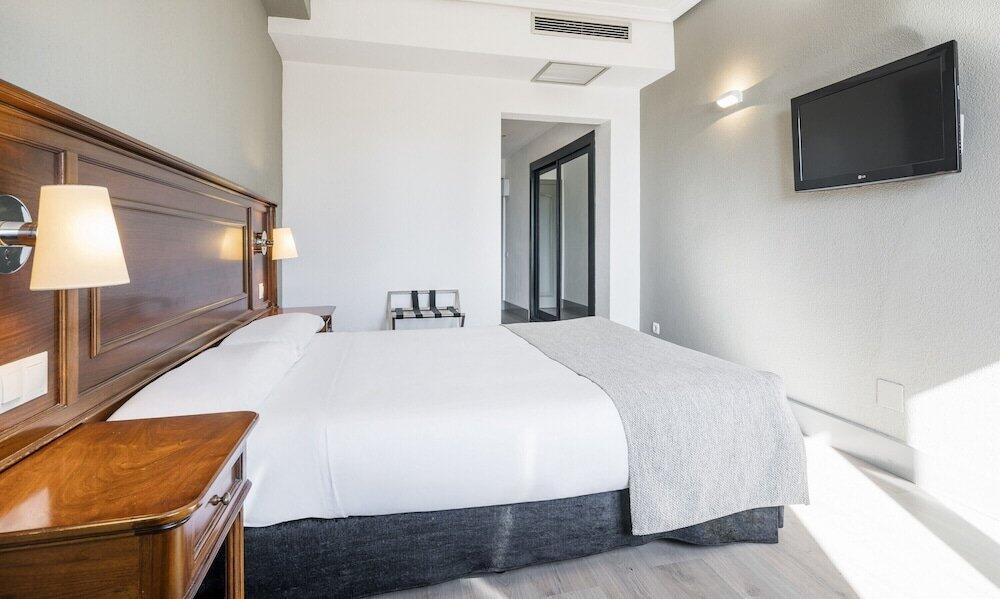 Foto de una habitación de Hotel Ilunion Las Lomas