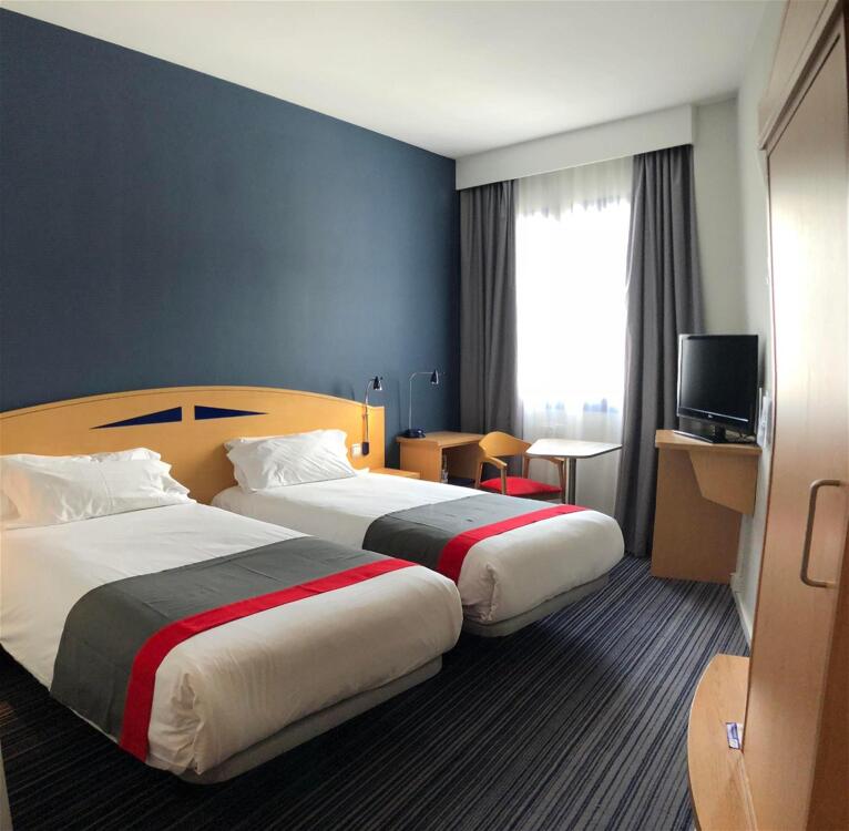 Foto de una habitación de Holiday Inn Express San Sebastian de los Reyes, an IHG Hotel