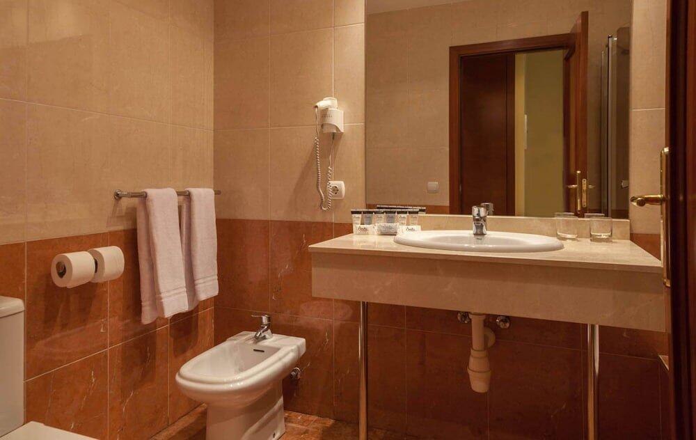 Foto del baño de Hotel Andia
