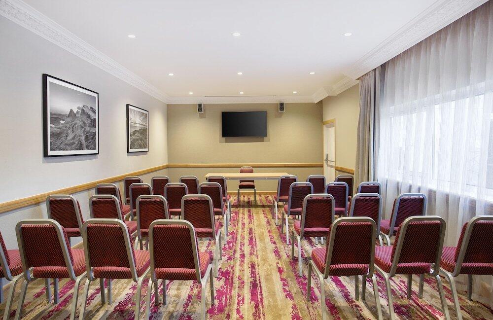 Foto general de Leonardo Hotel Inverness - Formerly Jurys Inn