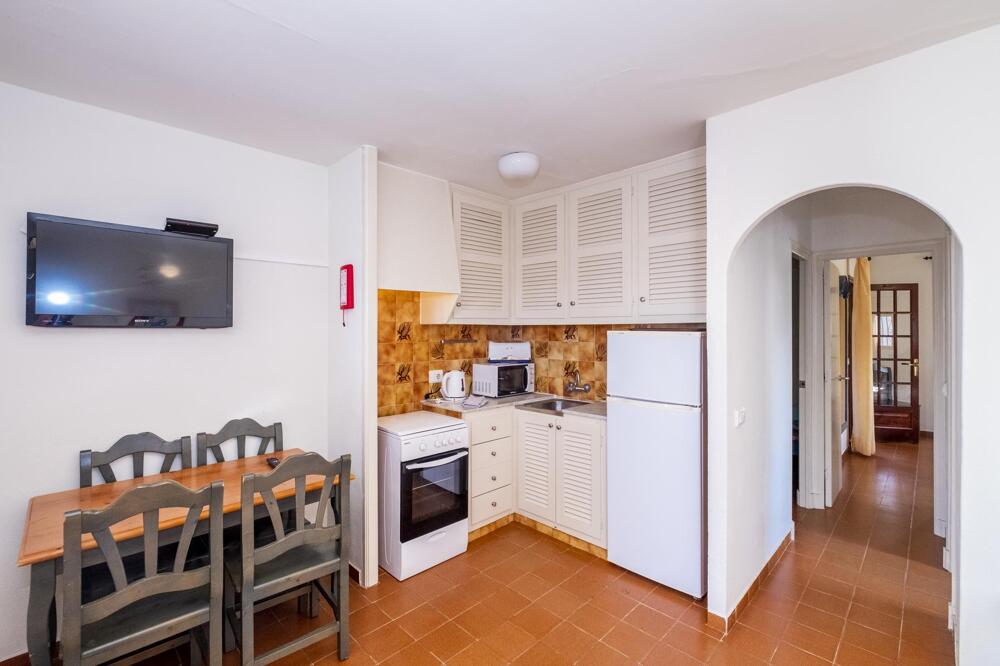 Foto de una habitación de Apartamentos Son Bou Gardens By MENORCARENTALS