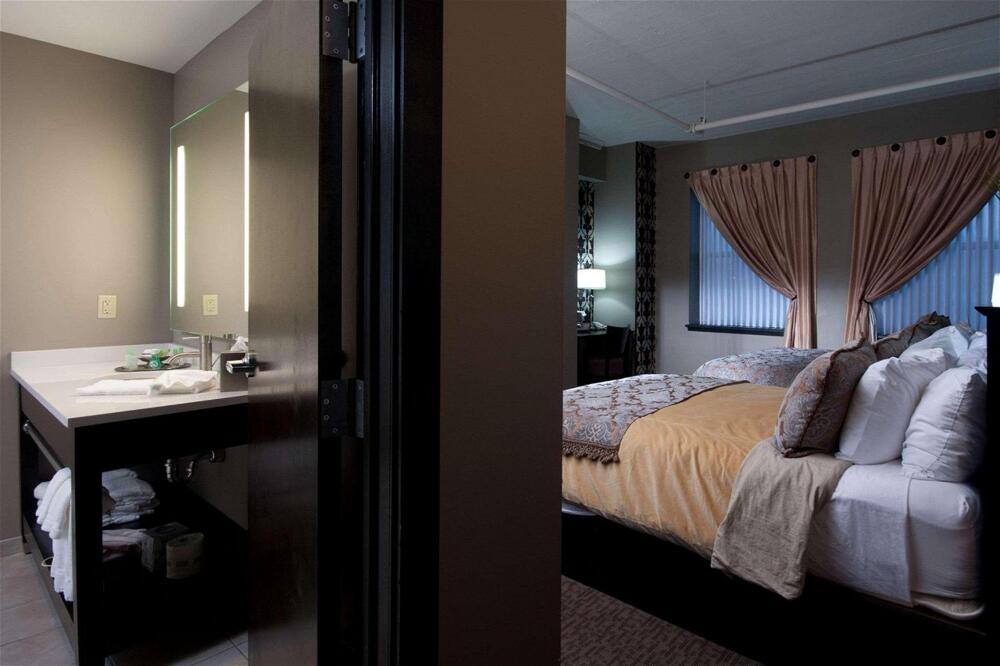 Foto de una habitación de The Giacomo, Ascend Hotel Collection