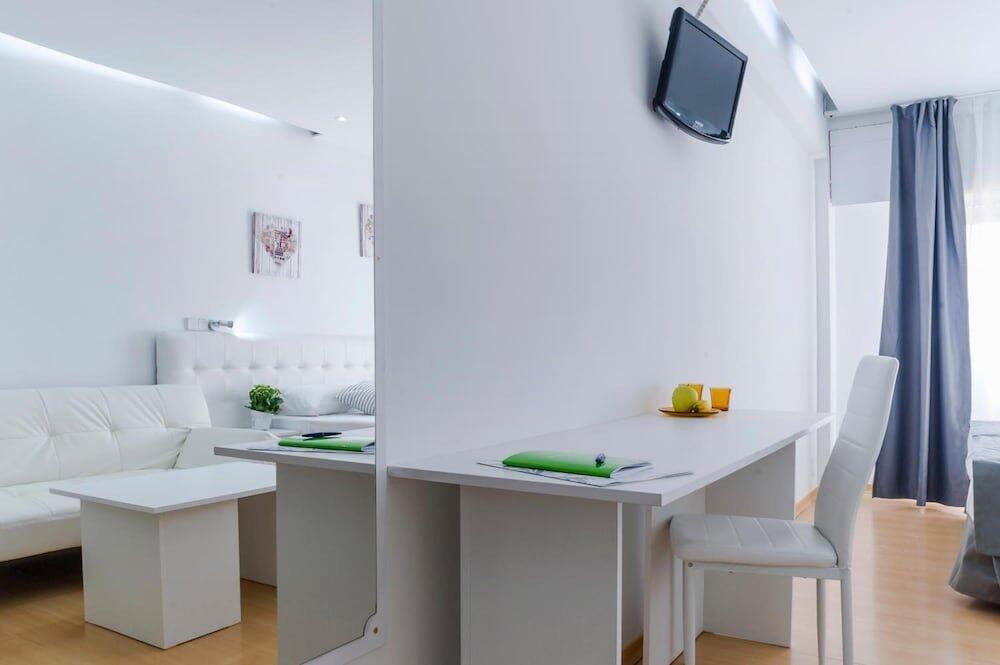 Foto de una habitación de Aparthotel Boutique Urban Madrid Serrano