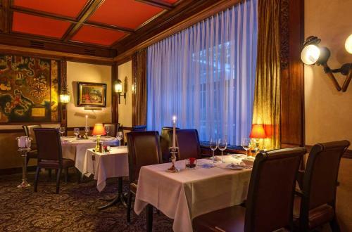 Dining – Hotel St.Gotthard