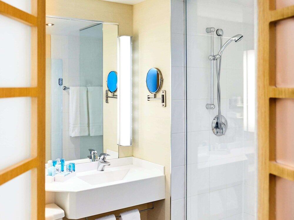 Foto de una habitación de Hotel Novotel Toronto North York