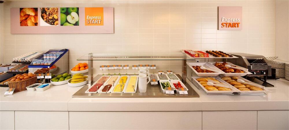 Foto de restauración de Holiday Inn Express Arnhem, an IHG Hotel