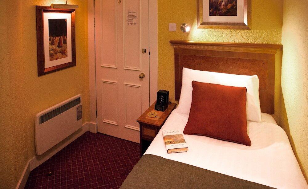 Foto de una habitación de The Royal Highland Hotel
