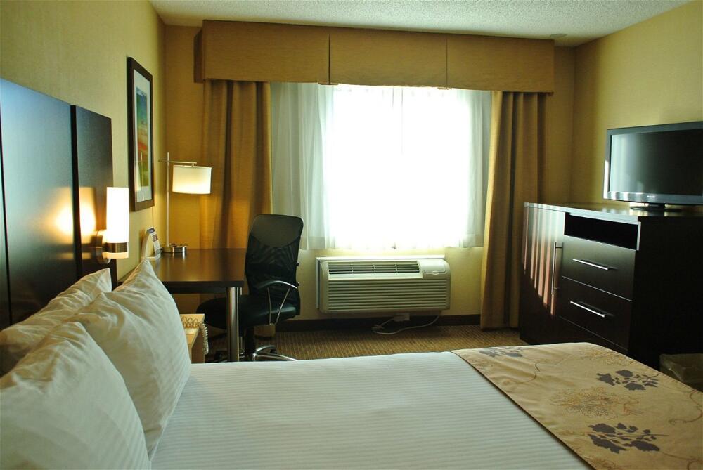 Foto de una habitación de Best Western Seattle Airport Hotel
