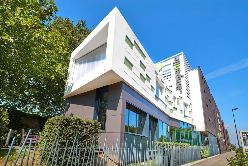 Foto del exterior de Hotel Campanile Nantes Centre - Saint Jacques