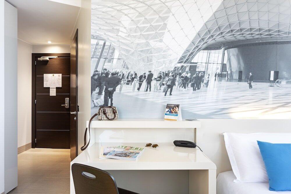 Foto de una habitación de B&amp;amp;B Hotel Milano - Sesto