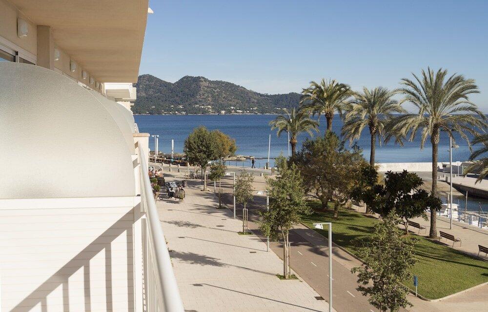 Foto de una habitación de Hotel Catalonia Del Mar - Adults Only