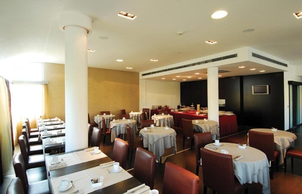 Foto de restauración de Cosmopolitan Hotel