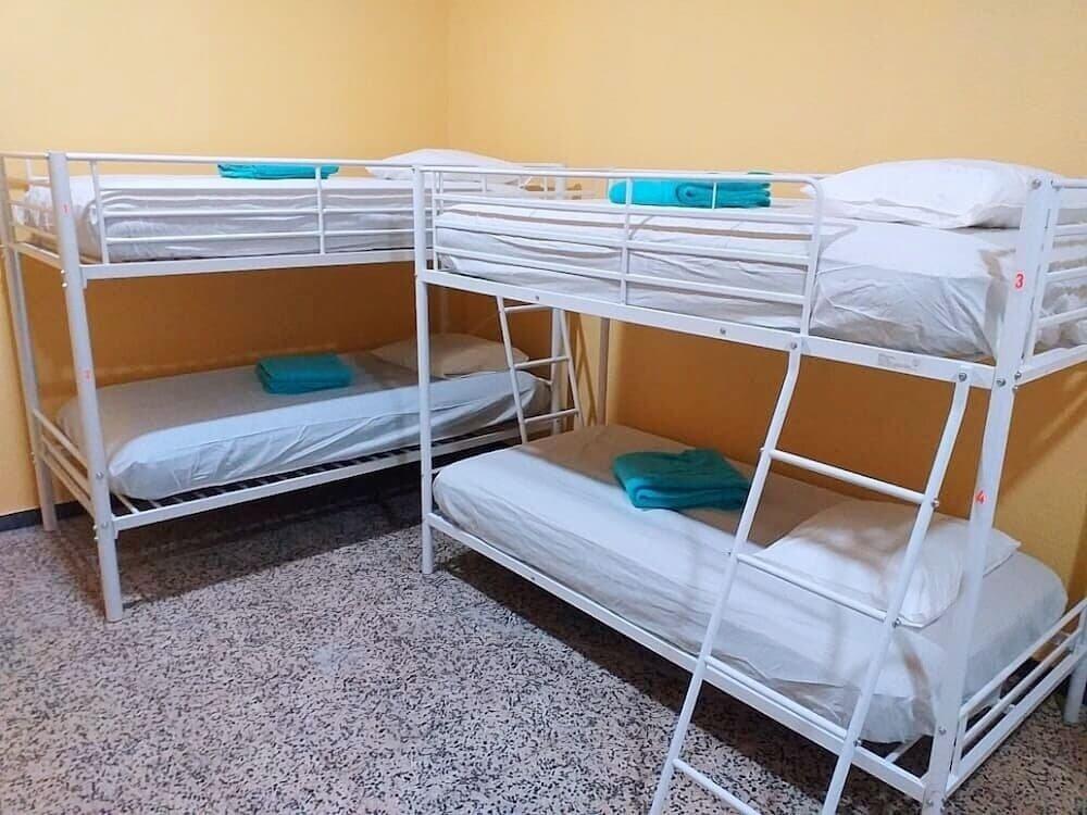 Foto de una habitación de Hostel Napoles