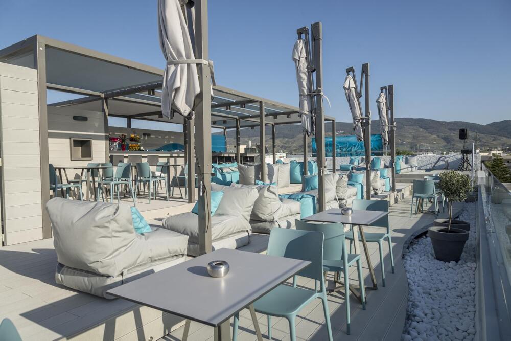 Foto de los servicios de Maritina Hotel