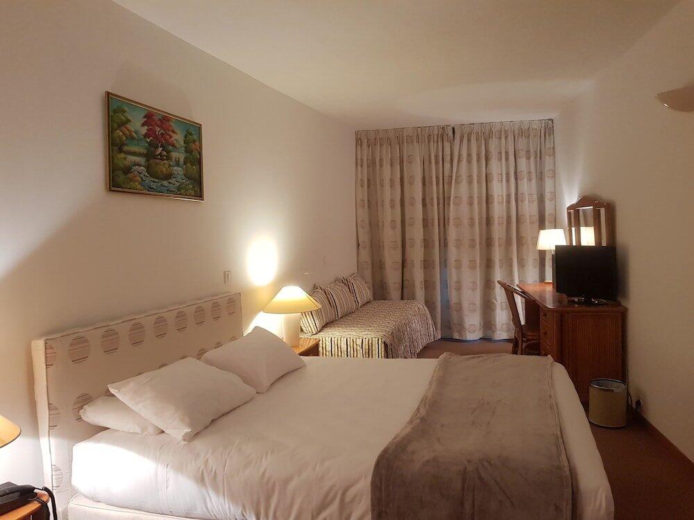 Foto de una habitación de Hotel Le Tilbury