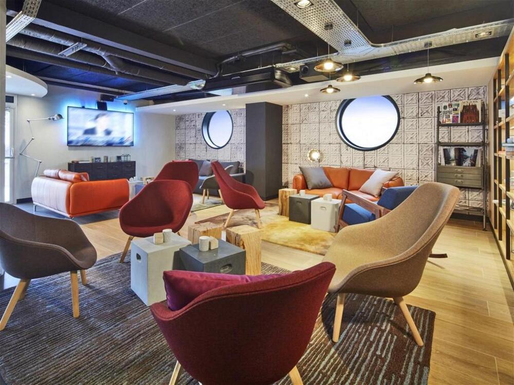 Foto de restauración de Hotel Campanile Le Bourget – Airport