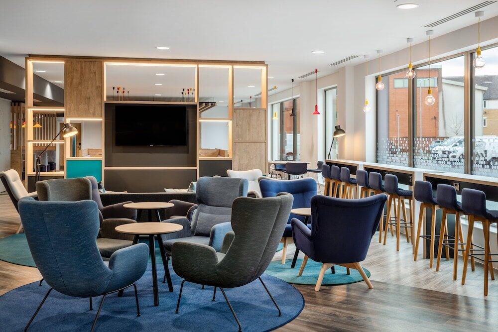 Foto de las zonas nobles de Holiday Inn Express Cambridge West - Cambourne, an IHG Hotel