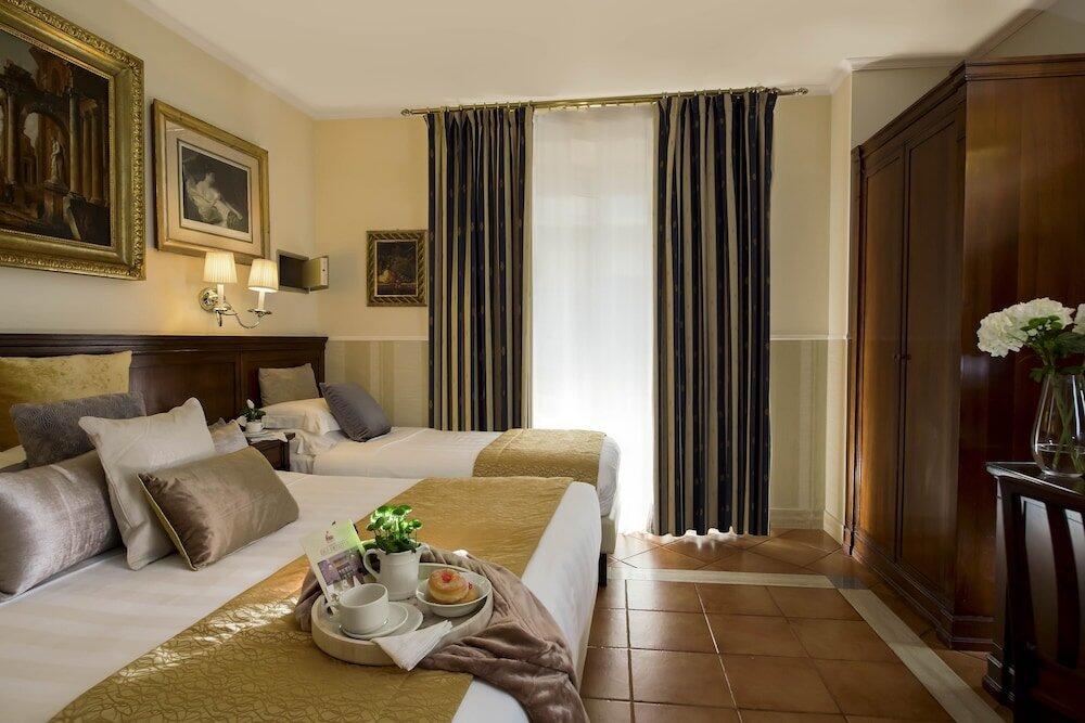 Foto de una habitación de Hotel Des Artistes