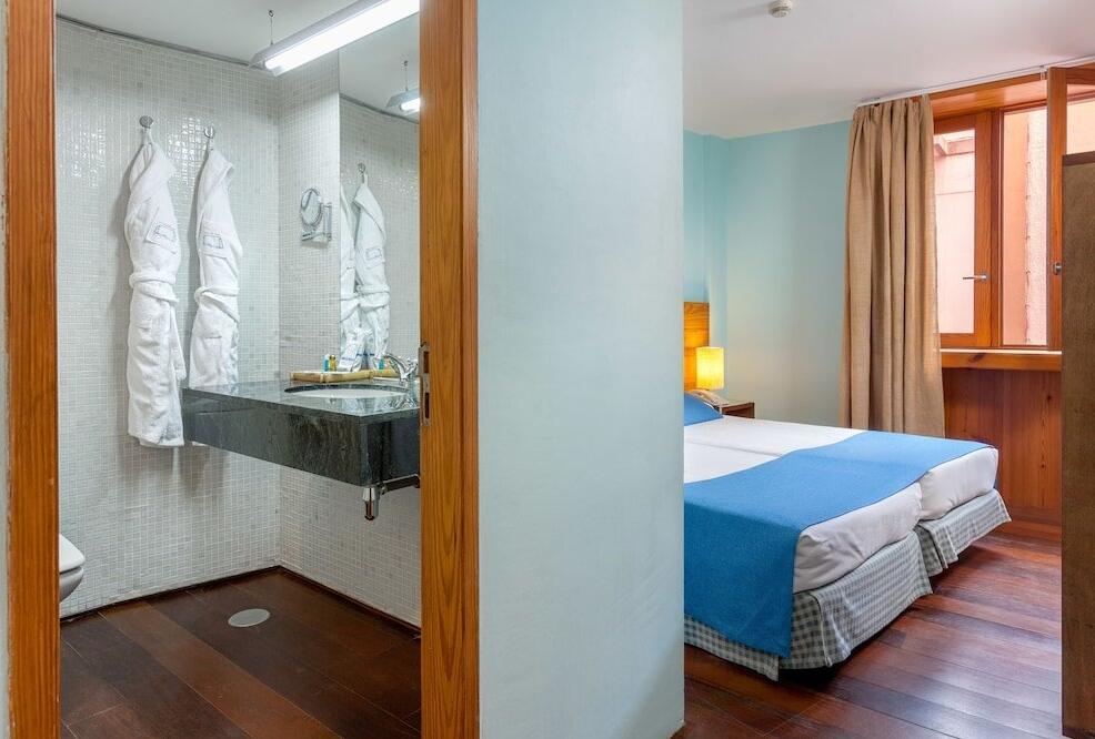 Foto del baño de Hotel LIVVO La Quinta Roja