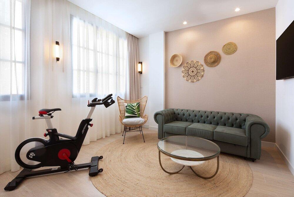 Foto de una habitación de Atocha Hotel Madrid, Tapestry Collection by Hilton