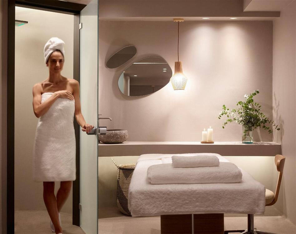 Foto general de Hotel 9 Muses Santorini Resort