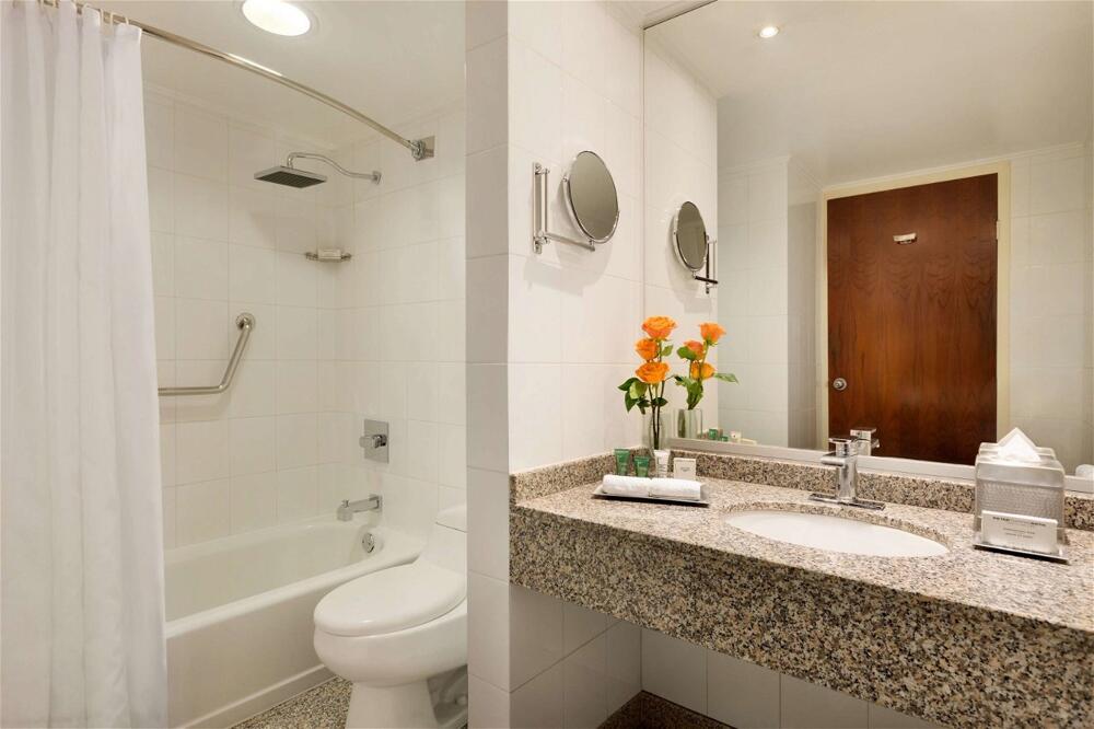 Foto del baño de Hilton Colon Quito Hotel