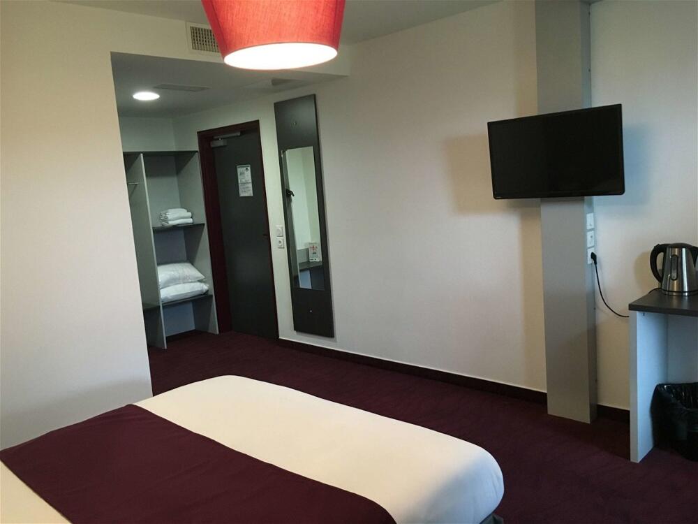 Foto de una habitación de Kyriad Evreux - Netreville
