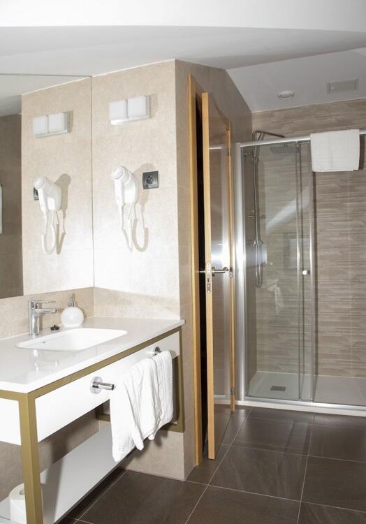 Foto del baño de Hotel Mercedes