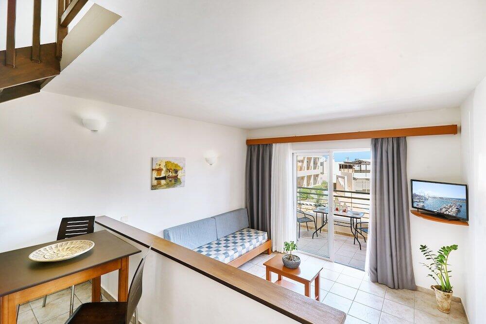 Foto de una habitación de Pegasus Hotel