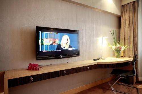 Foto de una habitación de Hotel Landmark Canton