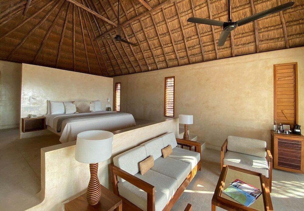 Foto de una habitación de Xixim Unique Mayan Hotel