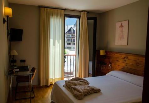 Foto de una habitación de Hotel Albares