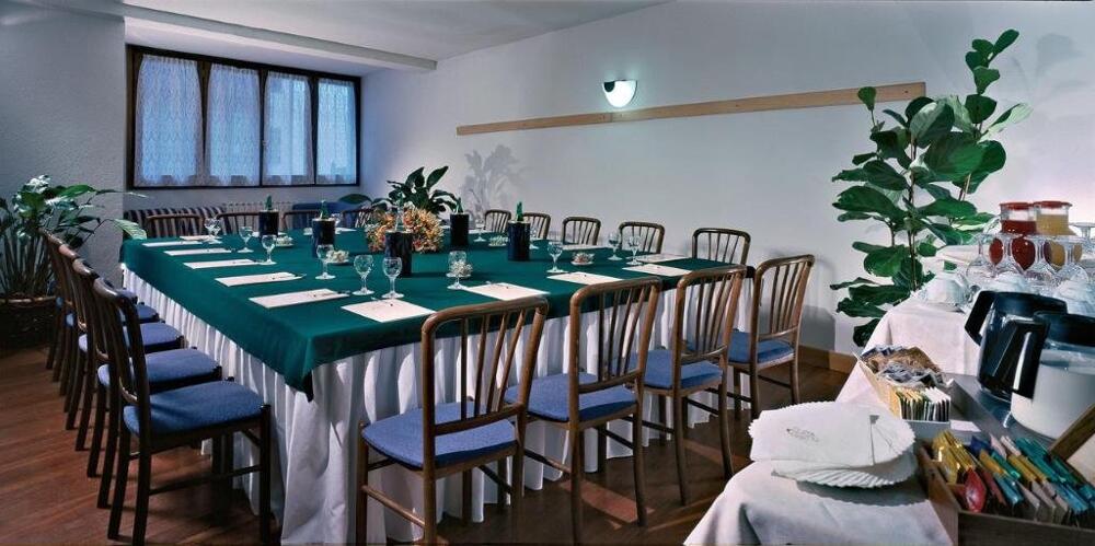 Foto de restauración de Hotel Les Jumeaux Courmayeur