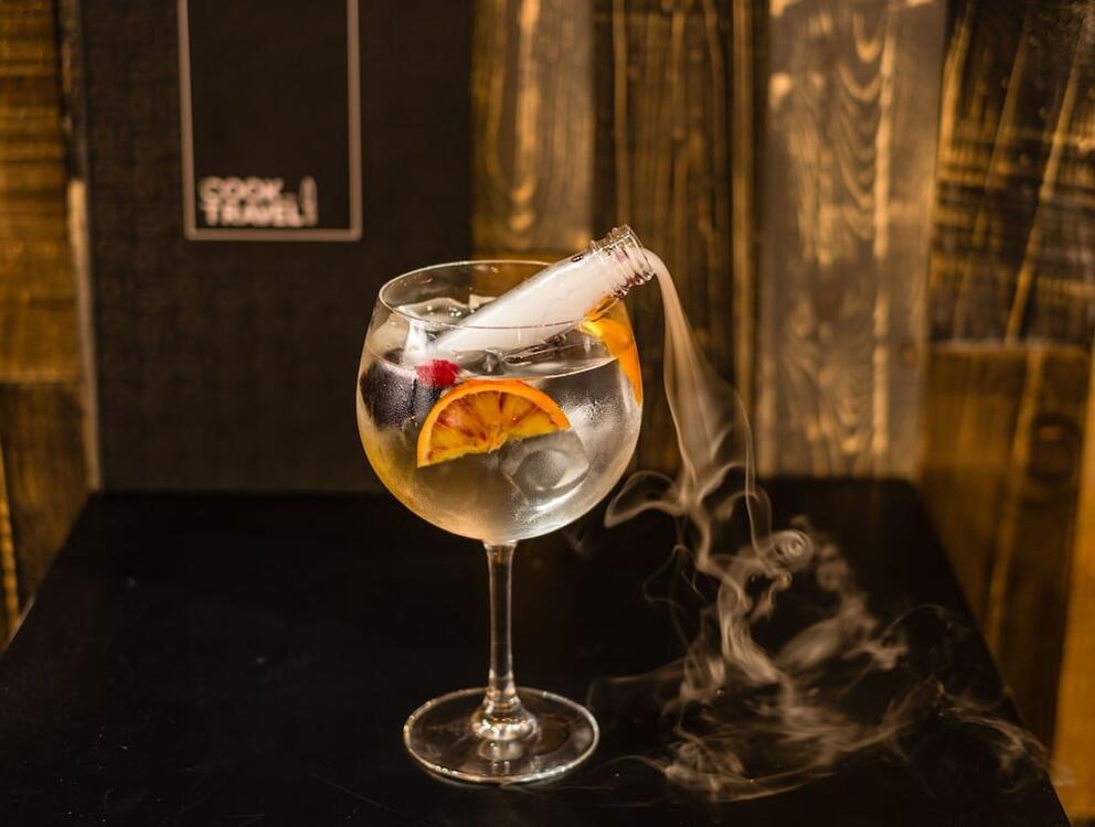 Dining – Num Hotel