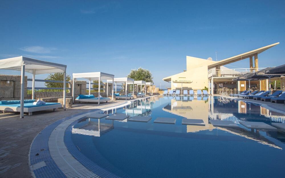 Foto de los servicios de Hotel Island Beach Resort - Adults Only