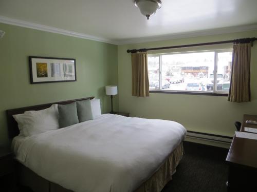 Foto de una habitación de Hotel The Mammoth Creek Inn