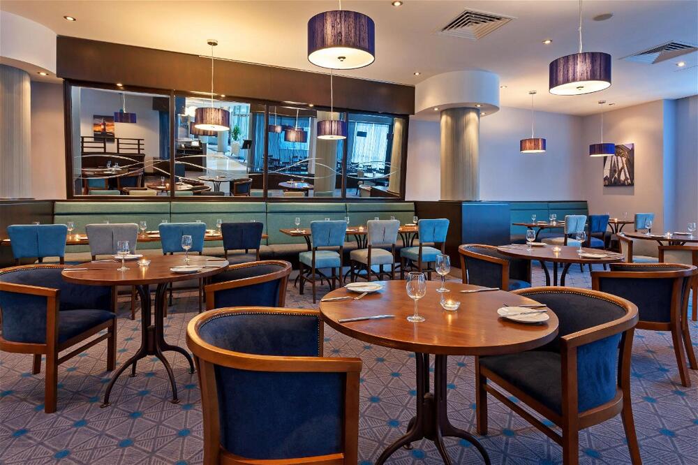 Foto de restauración de Leonardo Hotel Plymouth - Formerly Jurys Inn
