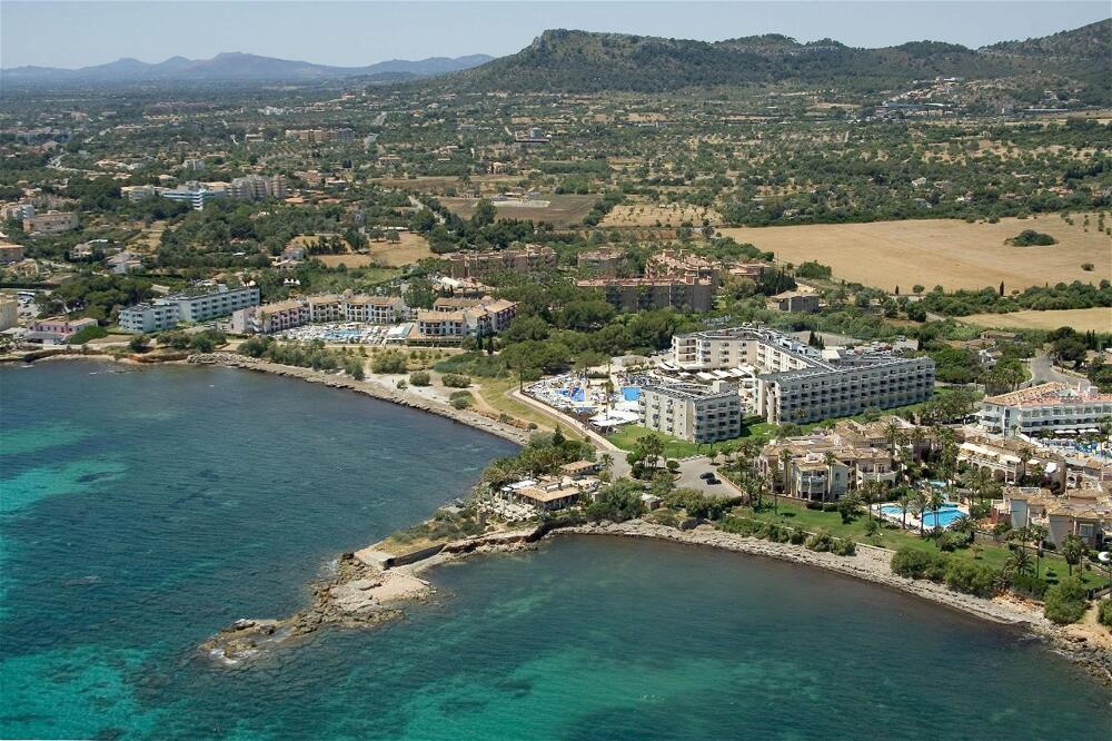 Foto general de Aparthotel Hipotels Cala Bona Club
