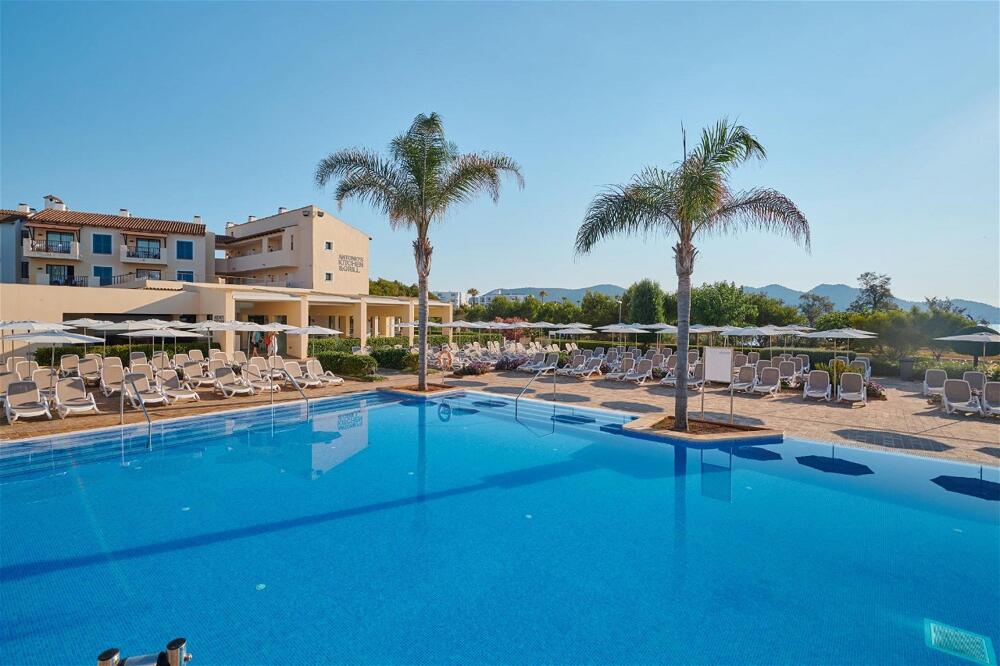 Foto de los servicios de Aparthotel Hipotels Cala Bona Club