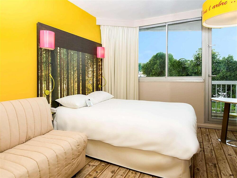 Foto de una habitación de Hotel ibis Styles Dax Miradour