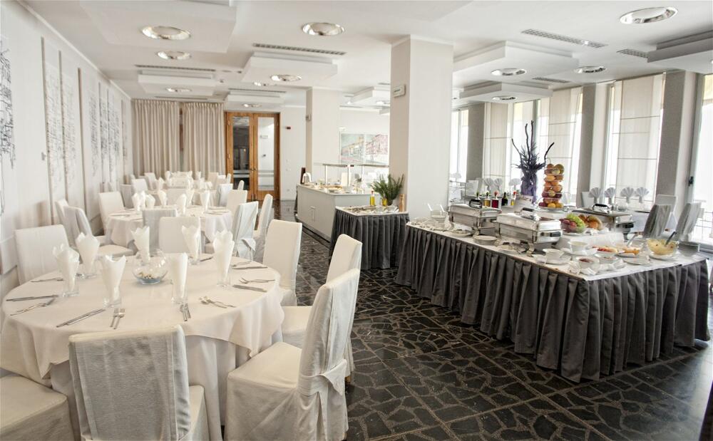 Foto de restauración de Hotel Jadran