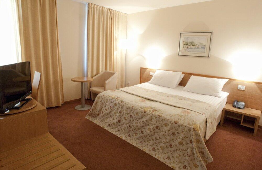 Foto de una habitación de Hotel Jadran