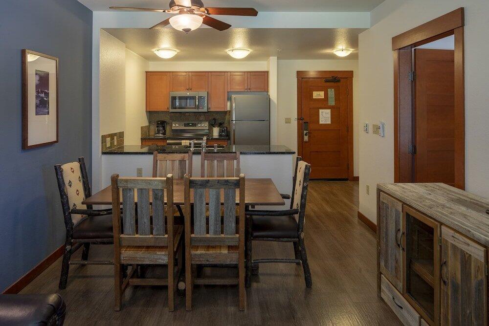 Foto de una habitación de The Village Lodge