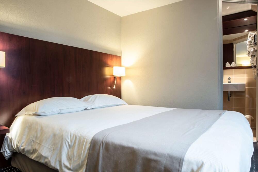 Foto de una habitación de Kyriad Saint-Malo Dinard