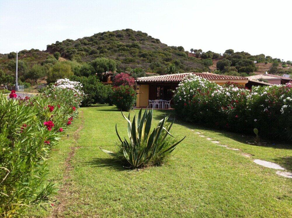 Foto del exterior de Apartamentos Porto Ottiolu Resort