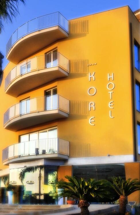 Foto del exterior de Hotel Kore