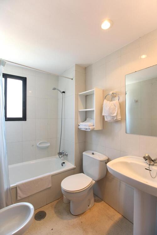Foto del baño de Apartamentos La Caseta - SABESA